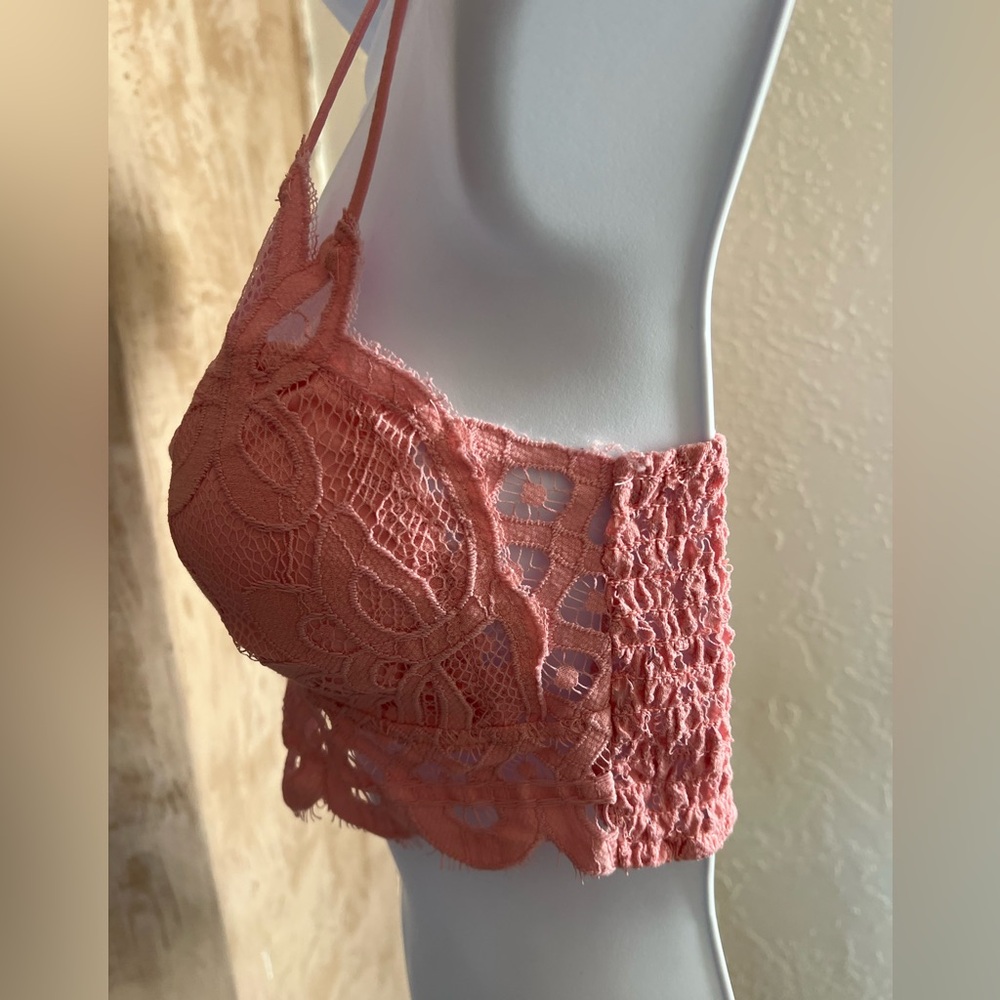 LIGHT PINK LACE BRALETTE - Picture 3 of 8
